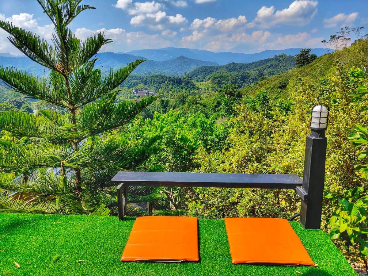 Flower Hill 180 Chiang Rai Exterior photo